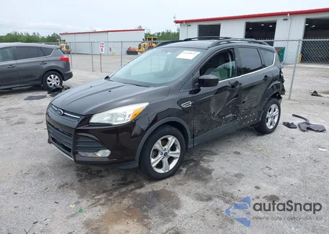 2013 Ford Escape Se z USA, uszkodzony, nr VIN 1FMCU0GXXDUC69380
